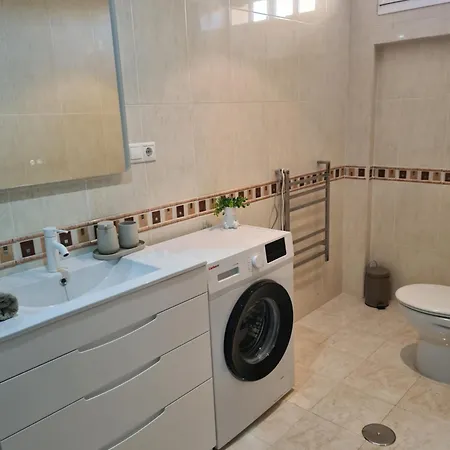 Front Sea View 10th In Apartman