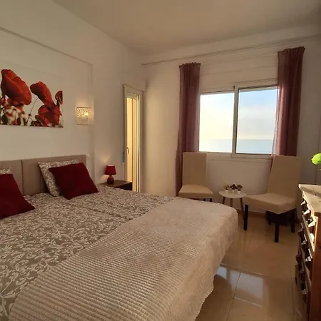 Front Sea View 10th In