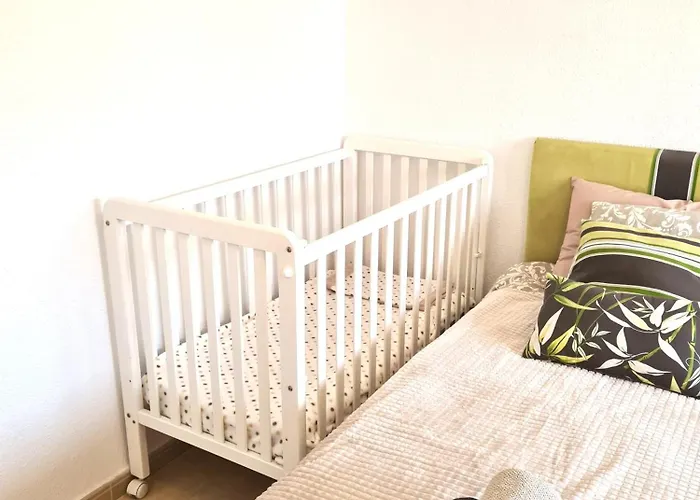 Front Sea View 10th In *