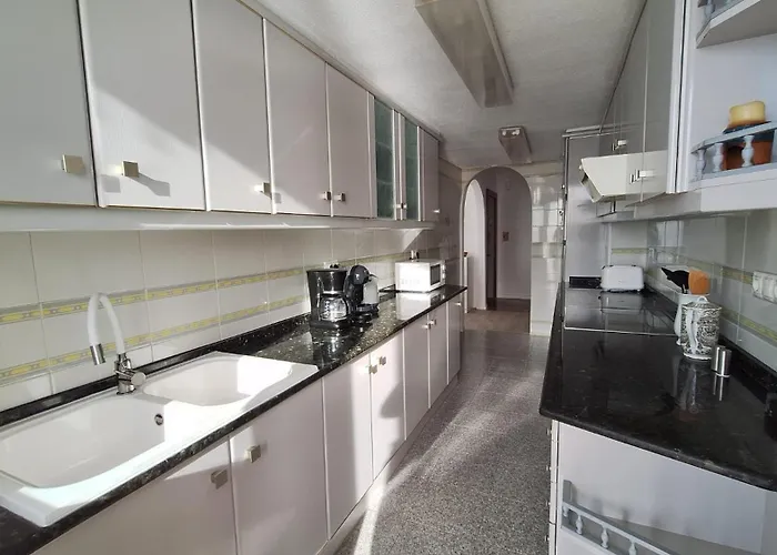 Front Sea View 10th In Daire Fuengirola