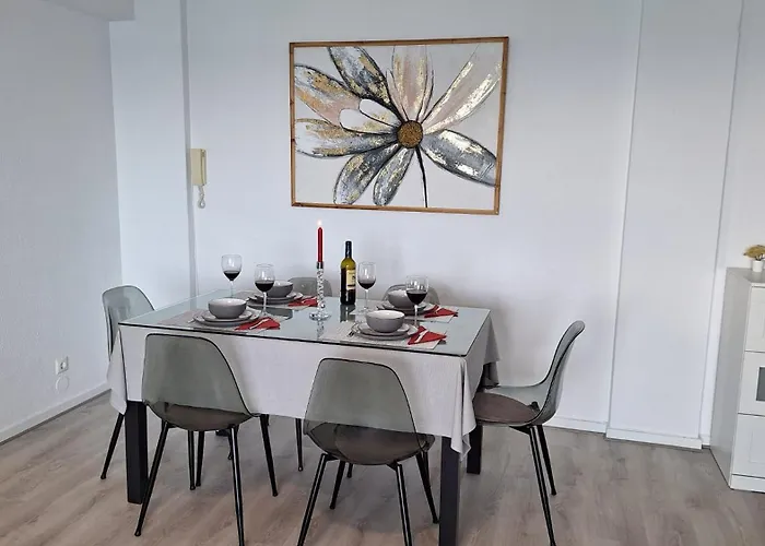 Front Sea View 10th In