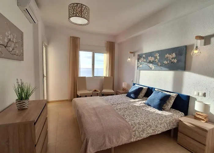 Front Sea View 10th In