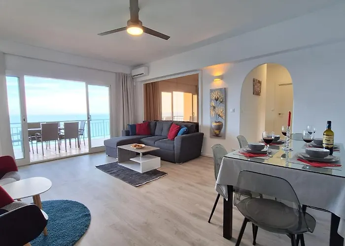 Front Sea View 10th In Appartement