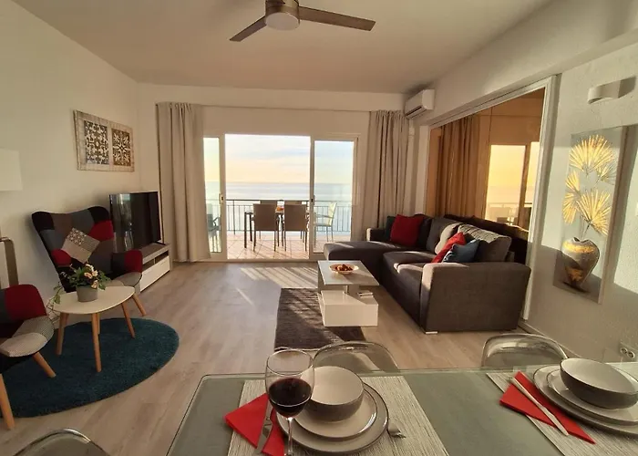 Front Sea View 10th In Fuengirola