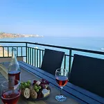 Front Sea View 10th In Appartamento