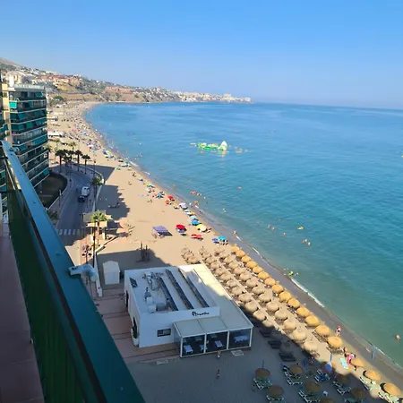 Front Sea View 10th In Апартаменти Фуенхірола